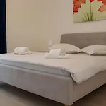 Apartment Azure Sea Mamaia