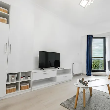 Azure Sea Apartment *