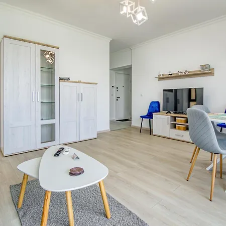 Azure Sea Apartment Mamaia